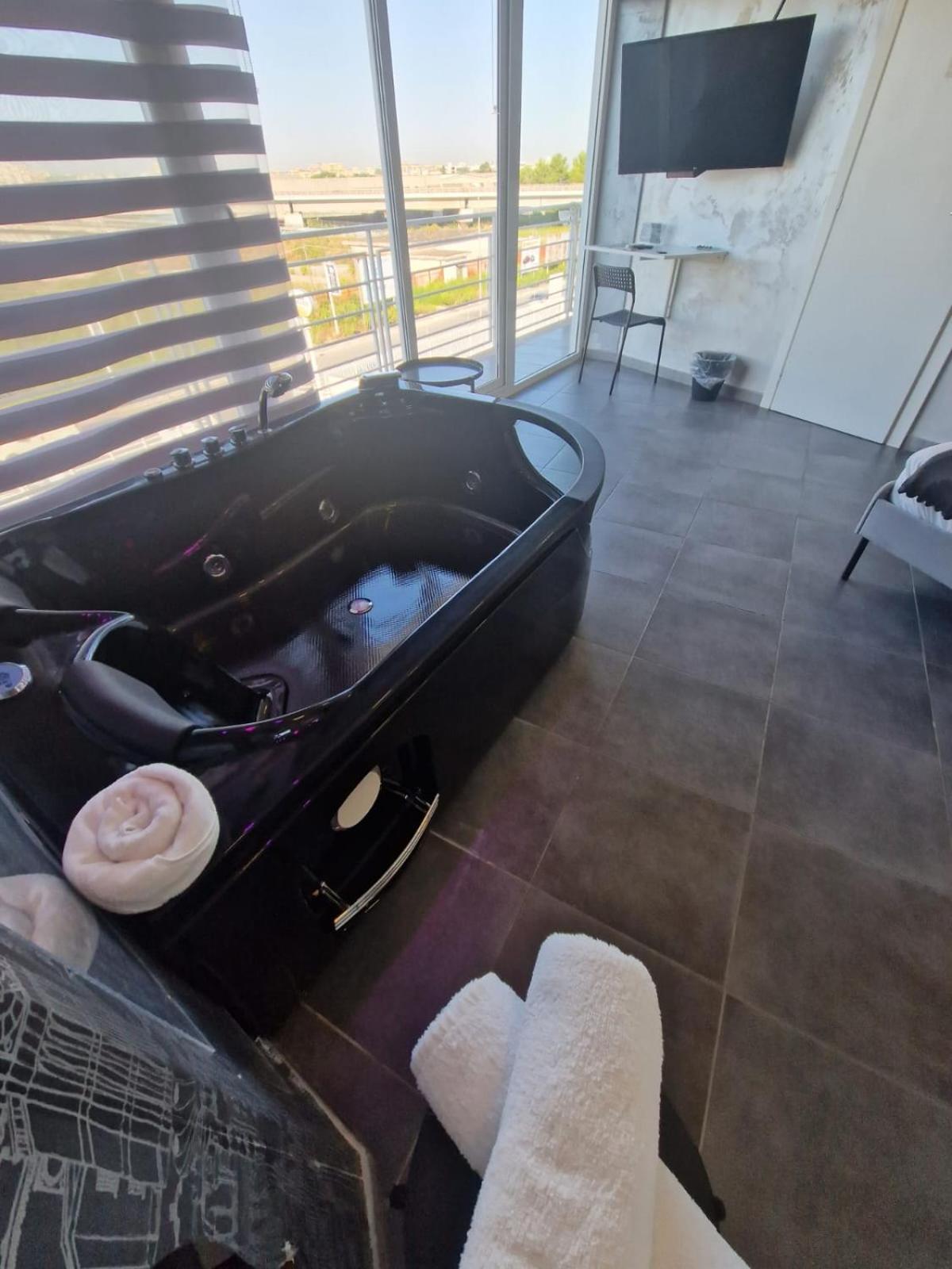 B And B Living Casoria Esterno foto