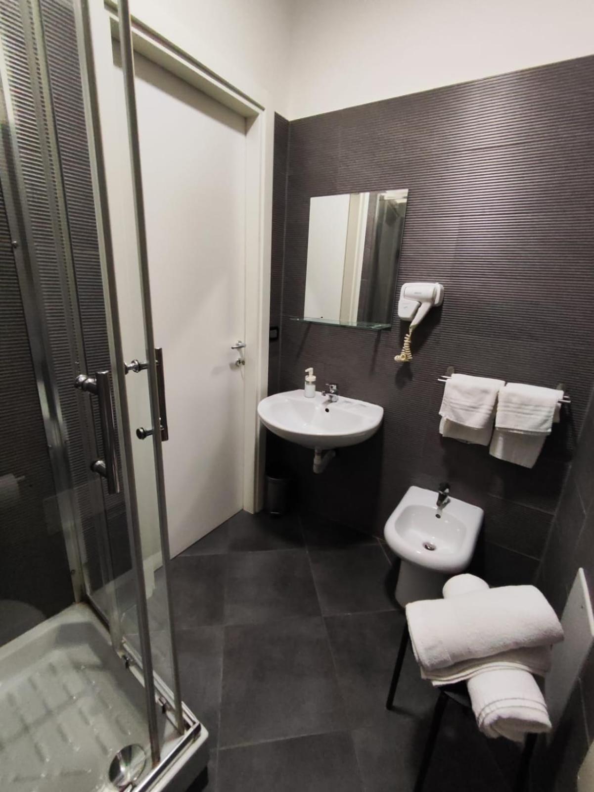 B And B Living Casoria Esterno foto