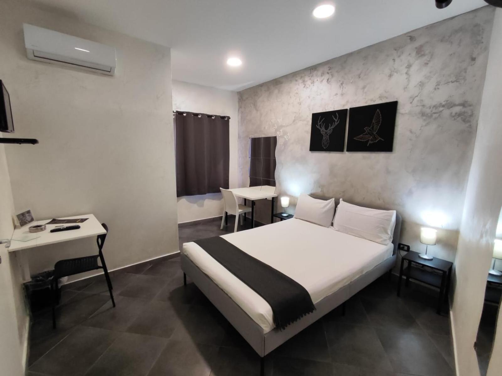 B And B Living Casoria Esterno foto