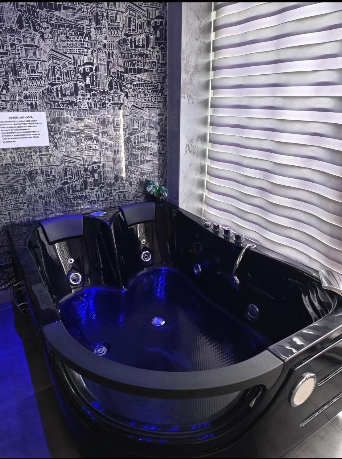 B And B Living Casoria Esterno foto